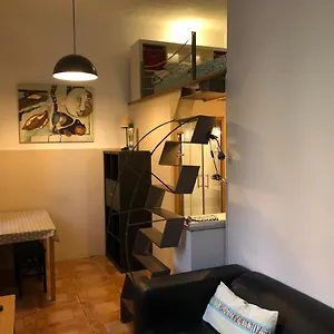 Apartamento Estudio Finestrelles, Esplugues de Llobregat